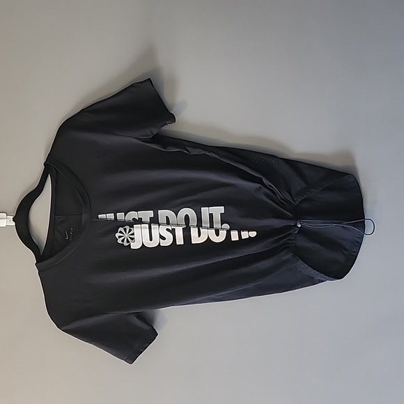 Nike Tops - NIKE ATHLETIC TOP